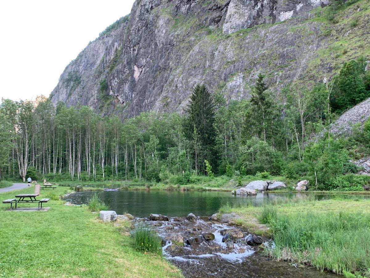 L'Orée du Vert Le Bourg-dʼOisans Exterior foto